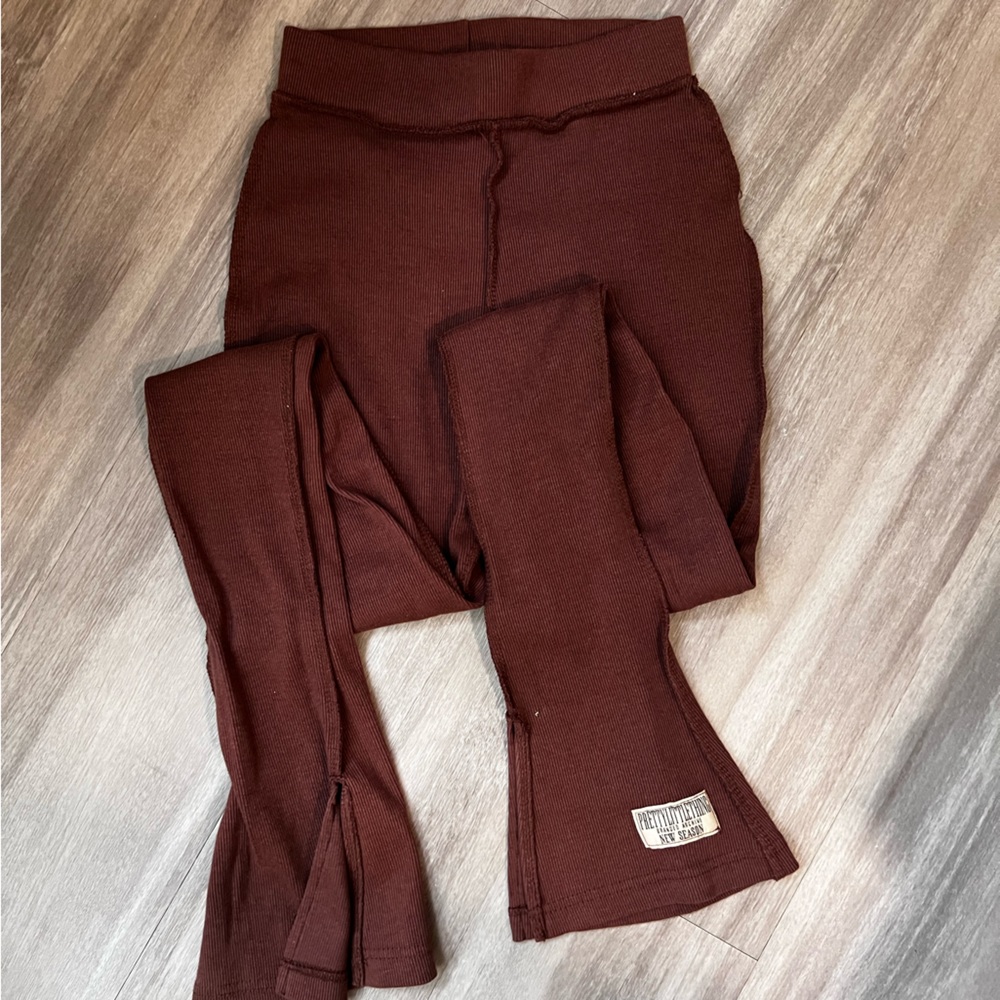 BROWN PANTS